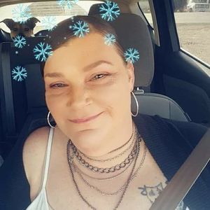 Meet your Posher, Pamela